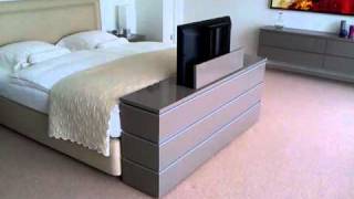 TV lift meubel aan voeteneinde bed [upl. by Crooks]