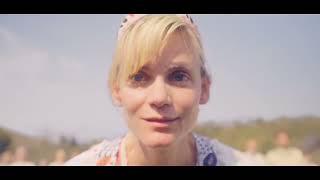 MIDSOMMAR Trailer Español Latino [upl. by Kraus]