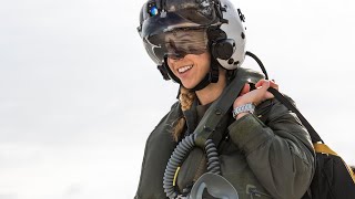 Female US Air Force Pilot Rushes to Take Off B52 Stratofortress in Emergency [upl. by Droffats]