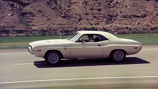 Vanishing Point 1971  Dodge Challenger vs Jaguar [upl. by Alexandre640]