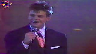 Luis Miguel Fria Como El Viento Salsa y Renacer Venezuela 1992 4K [upl. by Lia41]