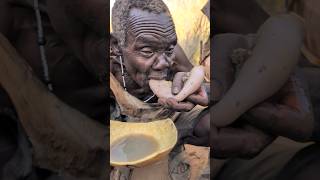 So Delicious‼️its breakfast 🔥😋 Enjoy Oldman hadzabe tribe Hunts Lifestyle [upl. by Rexfourd]