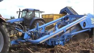 Standen  T2  Potato Harvester  Omega Separation  RoTo Axle [upl. by Shaefer883]