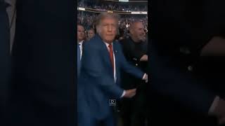 ¡Trump se roba el show 😱 Su gran aparición en la UFC 🥊shorts ufc donaldtrump danawhite [upl. by Nylitak]