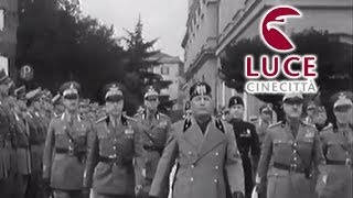 Il discorso del duce Mussolini ai Granatieri di Sardegna 1938 [upl. by Veradi]