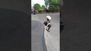 Skate Progress  Frontside Air skateboarding skateboard skateprogress [upl. by Yalahs222]