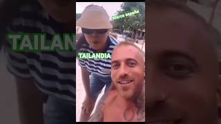 Humor Español en Tailandia [upl. by Novy]