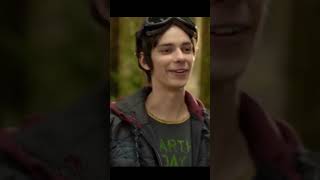 The 100  SciFi  TV series  Bob Morley  Eliza Taylor  CW  Sci fiction  Earth  Devon Bostick [upl. by Edmondo]