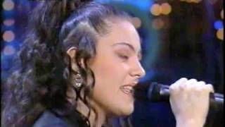 Raffaella Cavalli  Sentimento  Sanremo 1995m4v [upl. by Rudiger421]