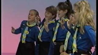 girl guides sing ging gang goole [upl. by Martha]