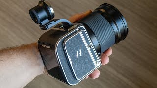 Hasselblad 907x CFV 100c Unboxing [upl. by Lydnek]