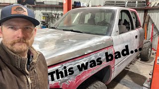 Completely removing all the paint from 1st truck Easiest way amp cheapest [upl. by Rhoads]