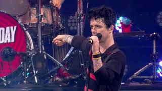 Green Day  Minority live READING FESTIVAL 2013 [upl. by Jarlen]