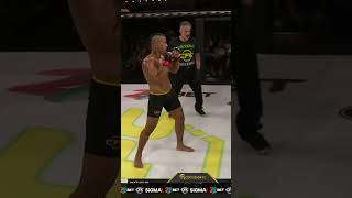 Fight Highlights Daniel Araujo VS Matheus Rodrigues  mma martialarts cfc mmafighter [upl. by Aidam972]