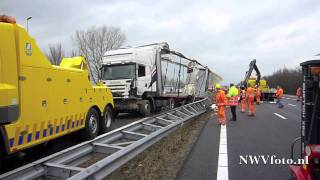 Vrachtwagen ongeval A28 li 1018 Zwolle [upl. by Archibald]