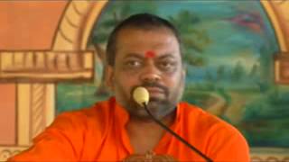 Shri Sureshanandji Satsang Vadodara Gujrat 25th Nov 2012 Part4 Evening [upl. by Saito403]