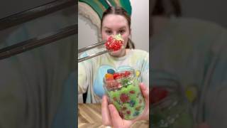 FOOD REVIEW🌟MAMA VS SOUR GREEN APPLE GUSHERS🌟RATING 110 🌟foodreview mamavs sourcandy shorts [upl. by Ryun]