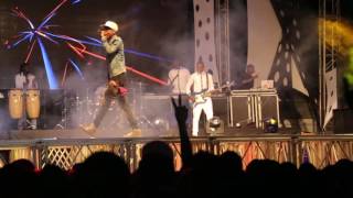 Darassa Performing Sikati Tamaa Live At Fiesta 2016 Dar Es Salaam [upl. by Uriah597]