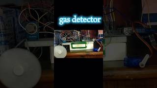 Gas detector New upgraded version using arduino uno and MQ2 gas sensor smokedetectionviralvideo [upl. by Einama553]