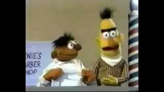 Bert En Ernie  Ernies Kapperszaak Fandub [upl. by Milano]