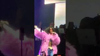 SZA singing live concert sza music [upl. by Delila]