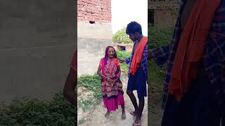 Dadi Man ka video viral 😊😊 traininyg funny video comedy bhojpurimusic  😋😋😎 [upl. by Ahsiekel86]