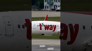 Boeing 737800 Landing  Tway Air B737 [upl. by Lucky]