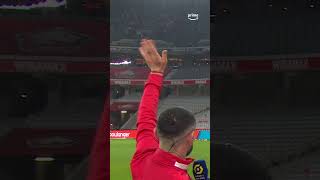 Rémy Cabella et les supporters de lOM 🤣 [upl. by Ramoj999]