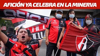 La afición de Atlas ya celebra en la minerva [upl. by Anital]