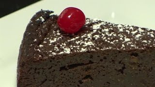 how to make caribbean black cake [upl. by Ferreby]