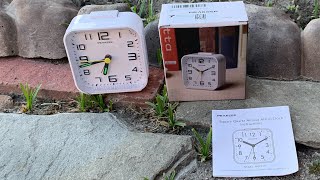 Peakeep Non Ticking Analog Alarm Clock [upl. by Carnes]