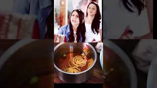 गोपी की बेटी मीरा ने अपने भाई का सर फोड़ा I 😲😱 जलेबी बनाये आसानी से sathnibhanasathiya food [upl. by Hull]