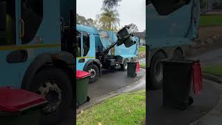 Blacktown Garbage truck 609 on 614s run [upl. by Agripina727]