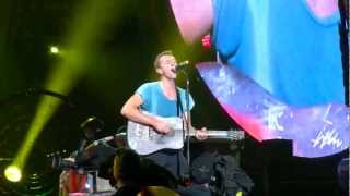 Coldplay  Yellow live  Stadion Narodowy Warszawa 19092012 [upl. by Hoopes61]