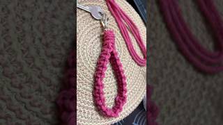 Macrame wristlet keychain macrameartist macramedecor macrametutorial youtubeshorts [upl. by Halpern]