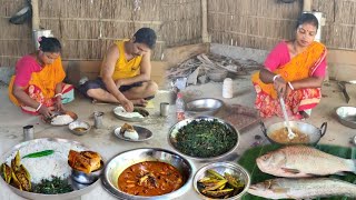 Katla fish curry Bengali village style  village cooking cooking fish curry  cooking and eating [upl. by Eiramassenav]