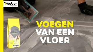 Voegen van een vloer  Vloertegels voegen  Weber [upl. by Mikihisa]