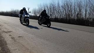 vfr 800 06 vs cbr 60006  80200 kmh [upl. by Maye]