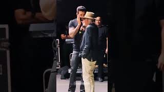 Gusttavo Lima cantando com seu Pai um modão [upl. by Elianora299]