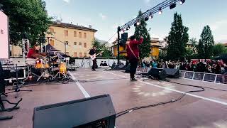 LA ROBA DI CLASSE  Live a Trento CTRL Tour 2024 [upl. by Yemane]