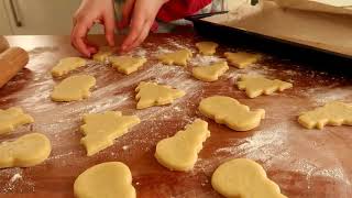 Biscuits de Noël  Recette Bredele  Biscuits Sablés  Butterbredele  Bredele Alsacien 👍🔝🎄 [upl. by Eba425]