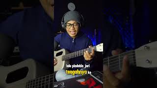 Suaranya Misterius Tapi Enak Ada yang Tau ini Chord Gitar Apa [upl. by Mlohsihc]