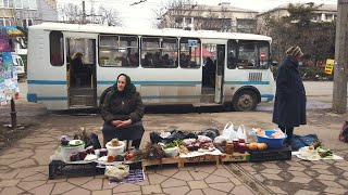 WHAT IS LIFE LIKE IN UKRAINE  Chernivtsi Ukraine [upl. by Retsek]