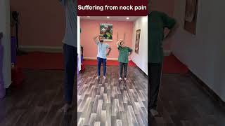 கழுத்து வலி குறைய  Stiff Neck pain relief in ஒரு exercise [upl. by Nilcaj174]