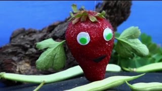 La frutilla desmemoriada Cantando Aprendo a Hablar [upl. by Akitnahs]