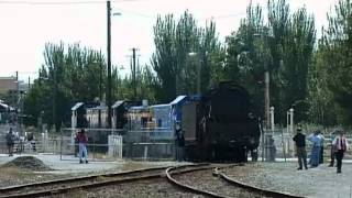 Steam Loco R700 Transfer to Ballarat 30 Jan 2000 Australian Trains [upl. by Kesley]