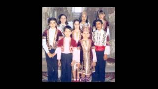 Jan Garnuk  Hayrik Mouradian Childrens Folk Song and Dance Ensemble [upl. by Anastasius]