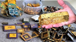 How to extract gold from electronic parts circuit boards recycle gold scrap recycling process [upl. by Hallagan308]