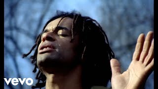 Yannick Noah  La voix des sages No More Fighting Clip officiel [upl. by Tommi]