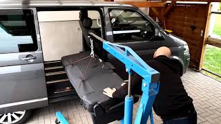 VW T5 Multivan 3er Sitzbank Einbau allein mit Werkstattkran Zeitraffer [upl. by Ymeon]